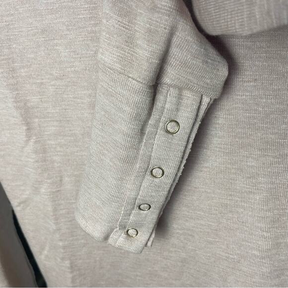 Evereve Symone Snap Cuff, Blush Pink - Picture 5 of 8